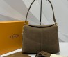 Женская замшевая сумка Tod's темно-коричневая 24х17х9 2025