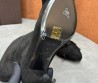 Женские замшевые ботильоны Alaia черные с бантиком каблук 9 см 2025