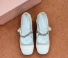 Женские комбинированные туфли Miu Miu бежевые с белым 2025