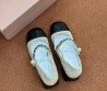 Женские комбинированные туфли Miu Miu бежевые с черным 2025