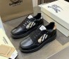Мужские кожаные кроссовки Burberry черные с бежевыми текстильными вставками 2025