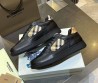 Мужские кожаные кроссовки Burberry черные с бежевыми текстильными вставками 2025