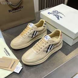 Мужские кожаные кроссовки Burberry бежевые с текстильными вставками 2025