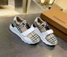 Мужские текстильные кроссовки Burberry бежевые с черным в клетку 2025
