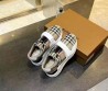 Мужские текстильные кроссовки Burberry бежевые с черным в клетку 2025