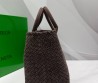 Женская замшевая сумка Bottega Veneta коричневая 40х26х17 2025
