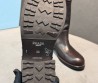 Женские кожаные укороченные сапоги Prada коричневые с пряжкой 2025