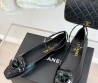 Женские кожаные балетки Chanel черные с цветком 2025