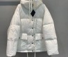 Женский пуховик Prada белый с капюшоном 2025