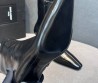 Женские кожаные ботильоны Saint Laurent Jill черные глянцевые каблук 7 см 2025