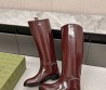 Женские кожаные сапоги Gucci бордовые глянцевые 2025