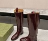 Женские кожаные сапоги Gucci бордовые глянцевые 2025