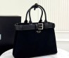 Женская замшевая сумка Prada черная с кожаными элементами 33х23 2025