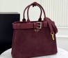 Женская замшевая сумка Prada бордовая с кожаными элементами 33х23 2025