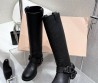 Женские кожаные сапоги Miu Miu черные с пряжками 2025