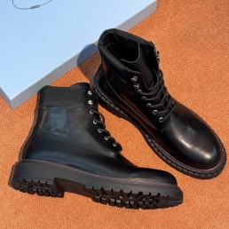 Мужские кожаные ботинки на шнурках Prada черные 2025