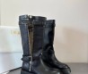 Женские кожаные сапоги Saint Laurent Major черные с пряжками 2025