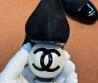 Женские замшевые туфли Chanel черные с круглым каблуком 6 см 2025