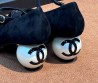Женские замшевые туфли Chanel черные с круглым каблуком 6 см 2025