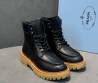 Мужские кожаные ботинки Prada черные со шнурками 2025