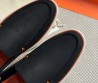 Мужские кожаные лоферы Santoni черные с оранжевым 2025