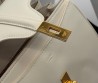 Женская кожаная сумка Celine белая 27х20 см 2025