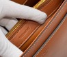 Женская кожаная сумка Celine коричневая 27х20 см 2025