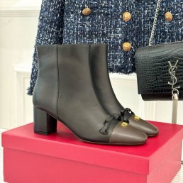 Женские кожаные ботильоны Valentino черные с коричневым носом каблук 5,5 см 2025