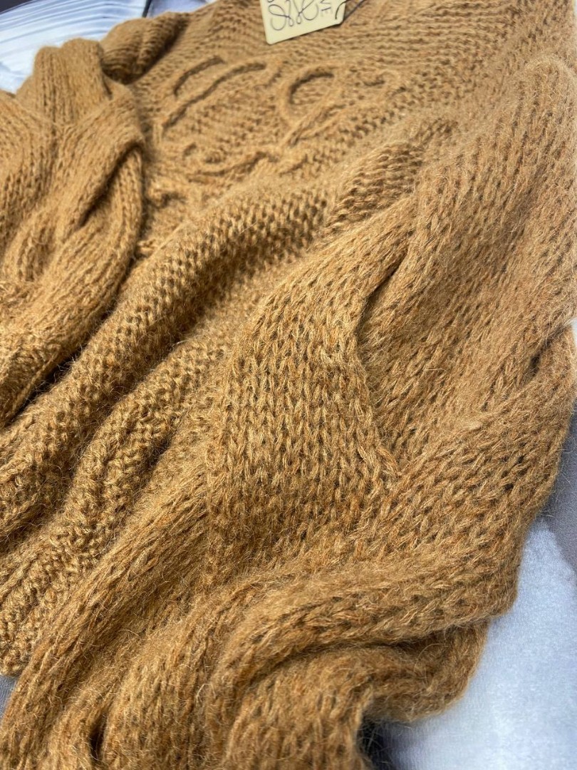 Женский свитер Loewe с логотипом коричневый 2025