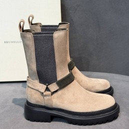 Женские замшевые ботинки Brunello Cucinelli бежевые с бусинами 2025