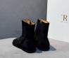 Женские укороченные замшевые сапоги The Row черные 2025