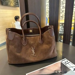 Женская замшевая сумка Saint Laurent коричневая 35х23 2025