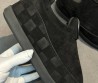 Женские замшевые ботинки Louis Vuitton черные 2025