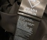 Женский пуховик Prada черный со съемными рукавами 2025