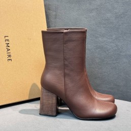 Женские кожаные ботильоны Lemaire коричневые каблук 8,5 см 2025