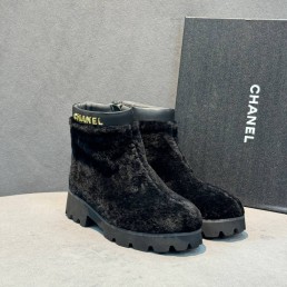 Женские меховые ботильоны Chanel черные 2025