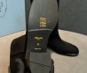 Женские замшевые укороченные сапоги Prada черные каблук 4 см 2025
