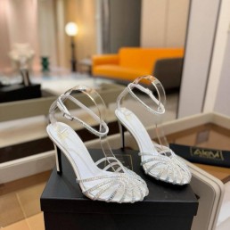 Женские кожаные туфли Alevi Milano белые в стразах каблук 10,5 см 2025