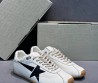 Женские кожаные кроссовки Golden Goose белые с черной звездой 2025
