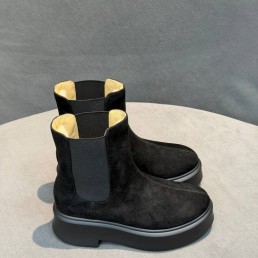 Женские замшевые ботинки на меху The Row черные 2025