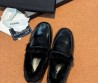 Женские кожаные лоферы Chanel черные на меху 2025