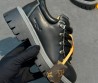 Женские кожаные ботинки Louis Vuitton черные с широкими шнурками 2025