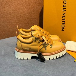 Женские кожаные ботинки Louis Vuitton коричневые с широкими шнурками 2025