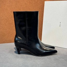 Женские кожаные ботильоны By Far черные каблук 6 см 2025
