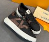Мужские кожаные кроссовки Louis Vuitton черные с коричневым 2025