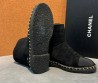 Женские замшевые ботинки Chanel черные на меху 2025