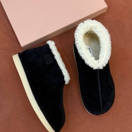 Женские замшевые ботинки с мехом Miu Miu черные 2026