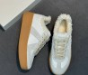 Женские комбинированные кроссовки на платформе Maison Margiela Replica белые с мехом 2026