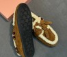 Замшевые лоферы Miu Miu коричневые с мехом 2026