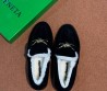 Замшевые лоферы с пряжкой Bottega Veneta черные с мехом 2026